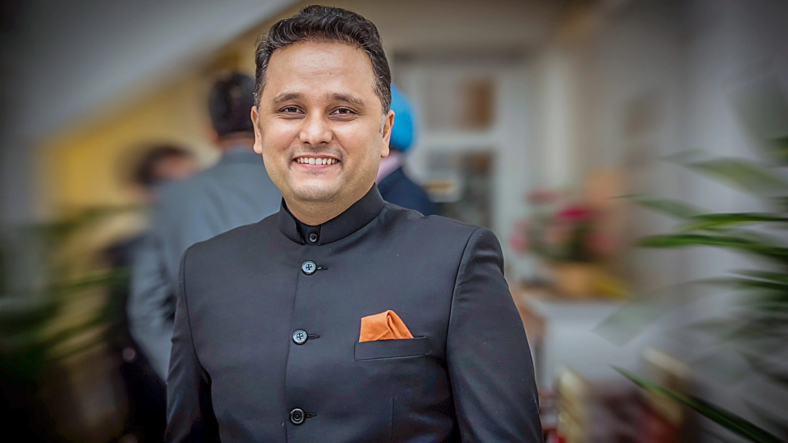 Amish Tripathi
